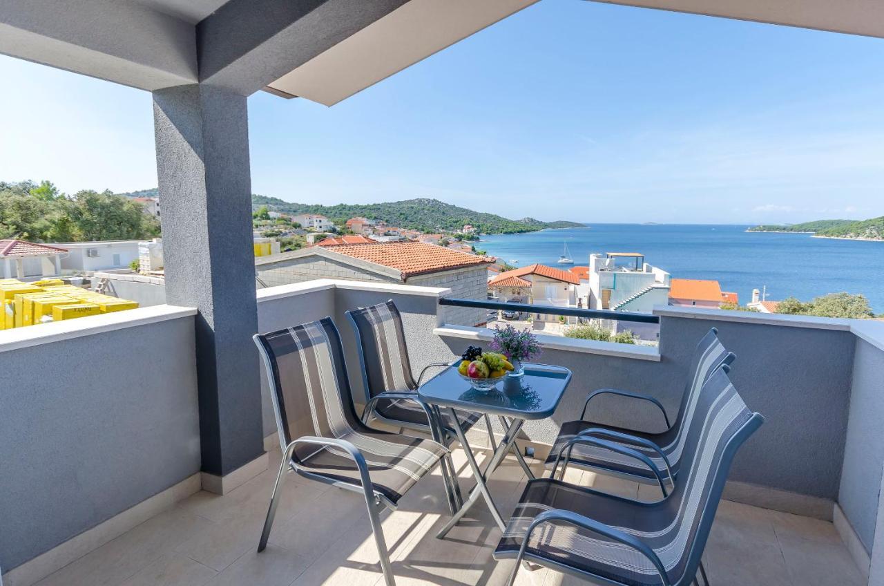 Apartments Katic Ražanj Eksteriør billede