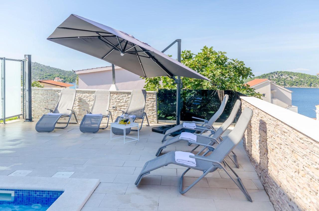 Apartments Katic Ražanj Eksteriør billede