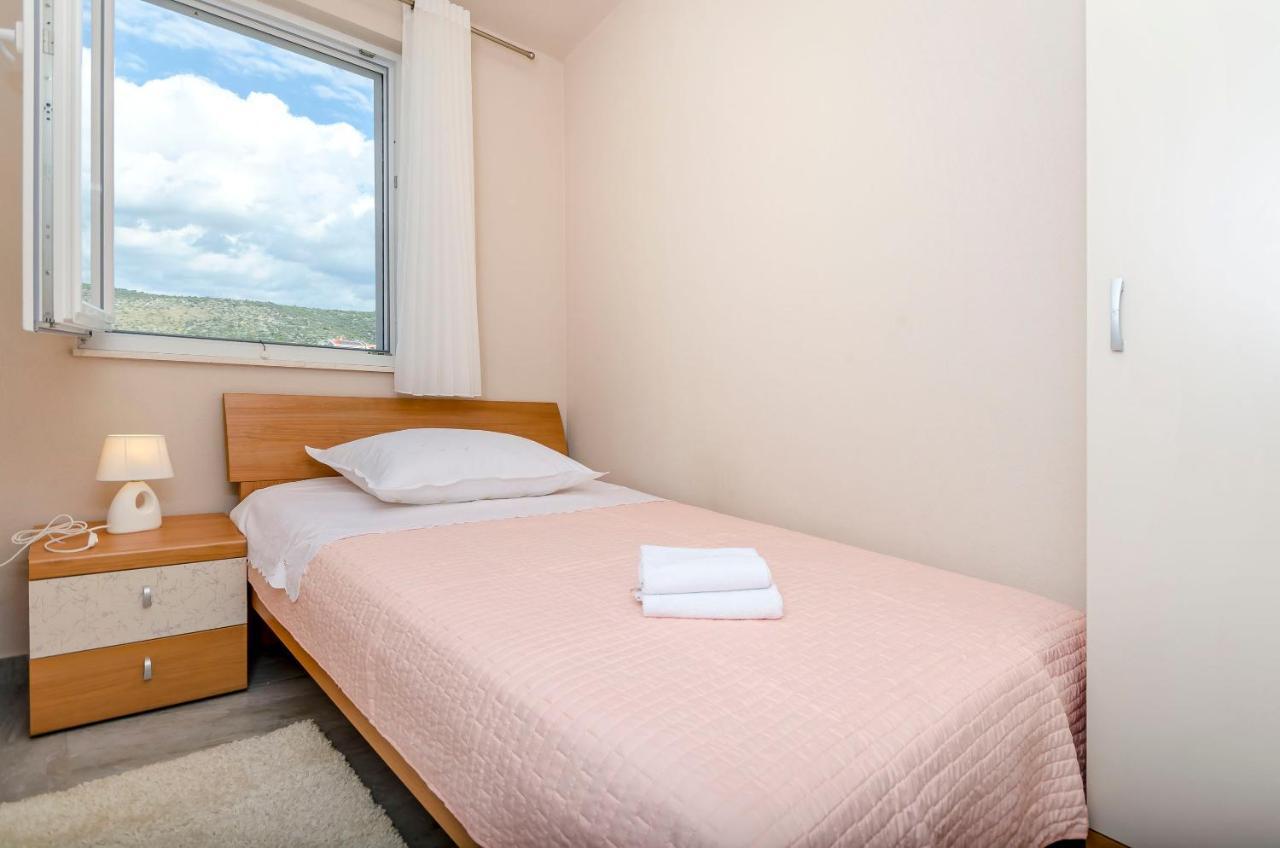 Apartments Katic Ražanj Eksteriør billede