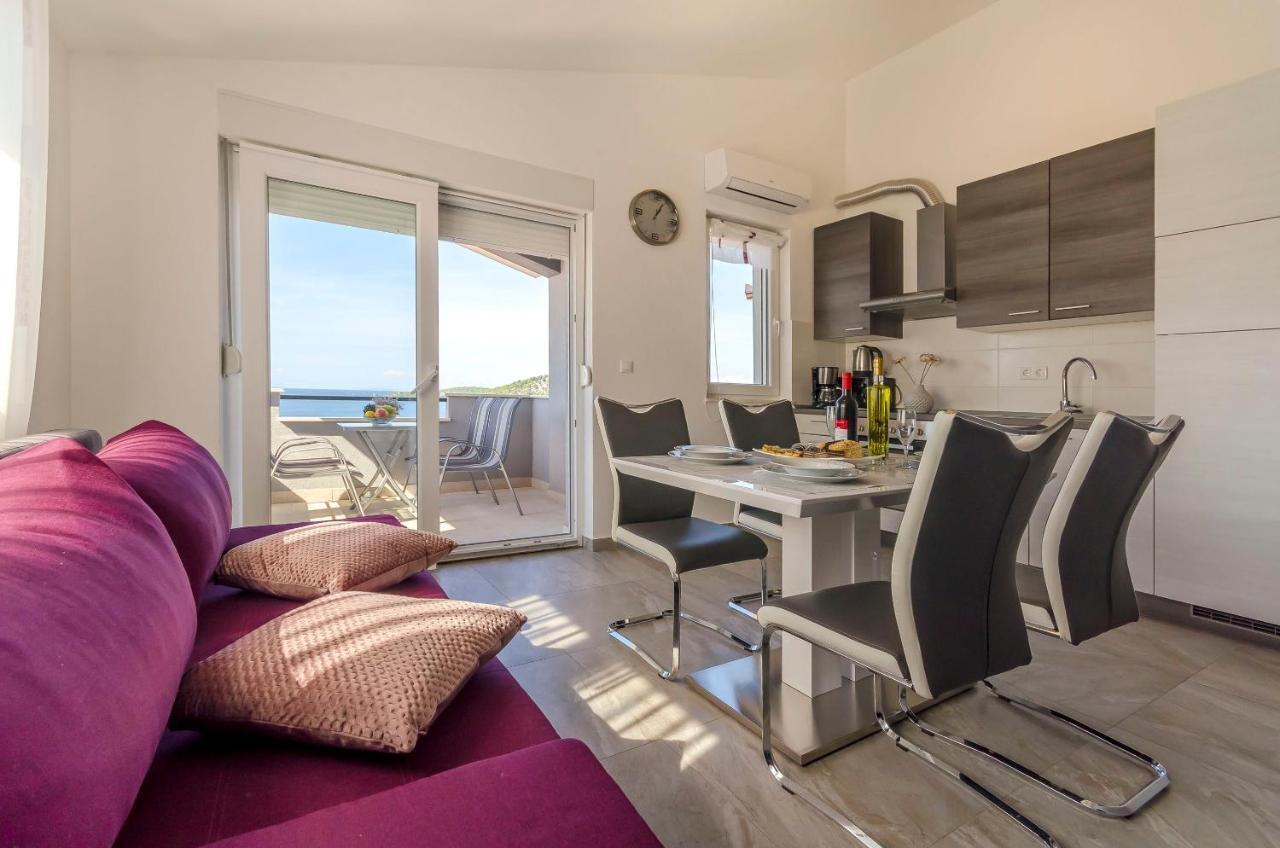 Apartments Katic Ražanj Eksteriør billede