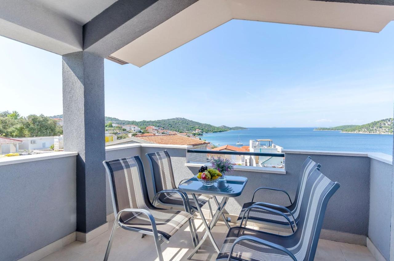 Apartments Katic Ražanj Eksteriør billede