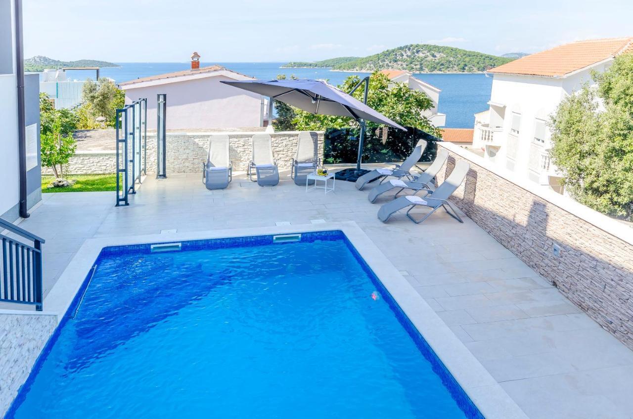 Apartments Katic Ražanj Eksteriør billede